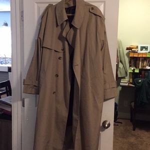 Limited Edition London Fog coat 52 R